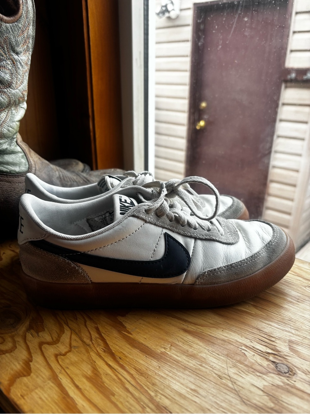 Women’s Nike skate shoe size 7